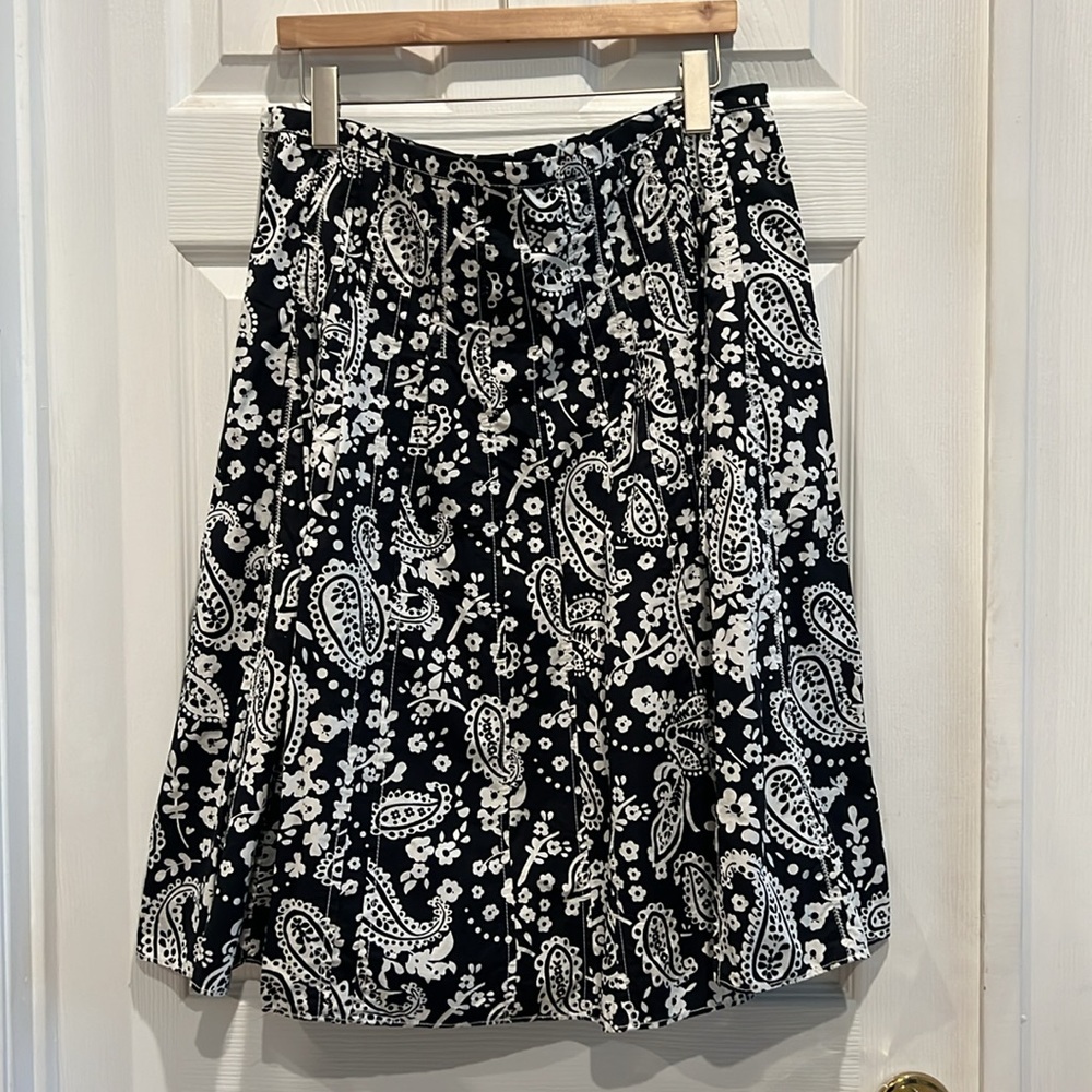 Liz Claiborne Cotton Black and White Floral Paisley Skirt - Picture 3 of 5